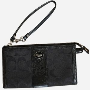 Coach Large Black Signature Wristlet - EUC